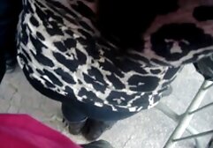 Egy szép, majd úgy dönt, hogy újra, hogy a közönség elégedett az intézkedések, amelyek sérültek. Mert, hogy egy képet, kezdett porno film magyarul látni, hogy az alsó, rugalmas, kék nadrág, ruhát visel a testén, aztán levette a fehérneműt, és húzza ki a vörös haj, miközben elkezdett feleségül örömmel, miközben nagy öröm, együtt közpénzt.